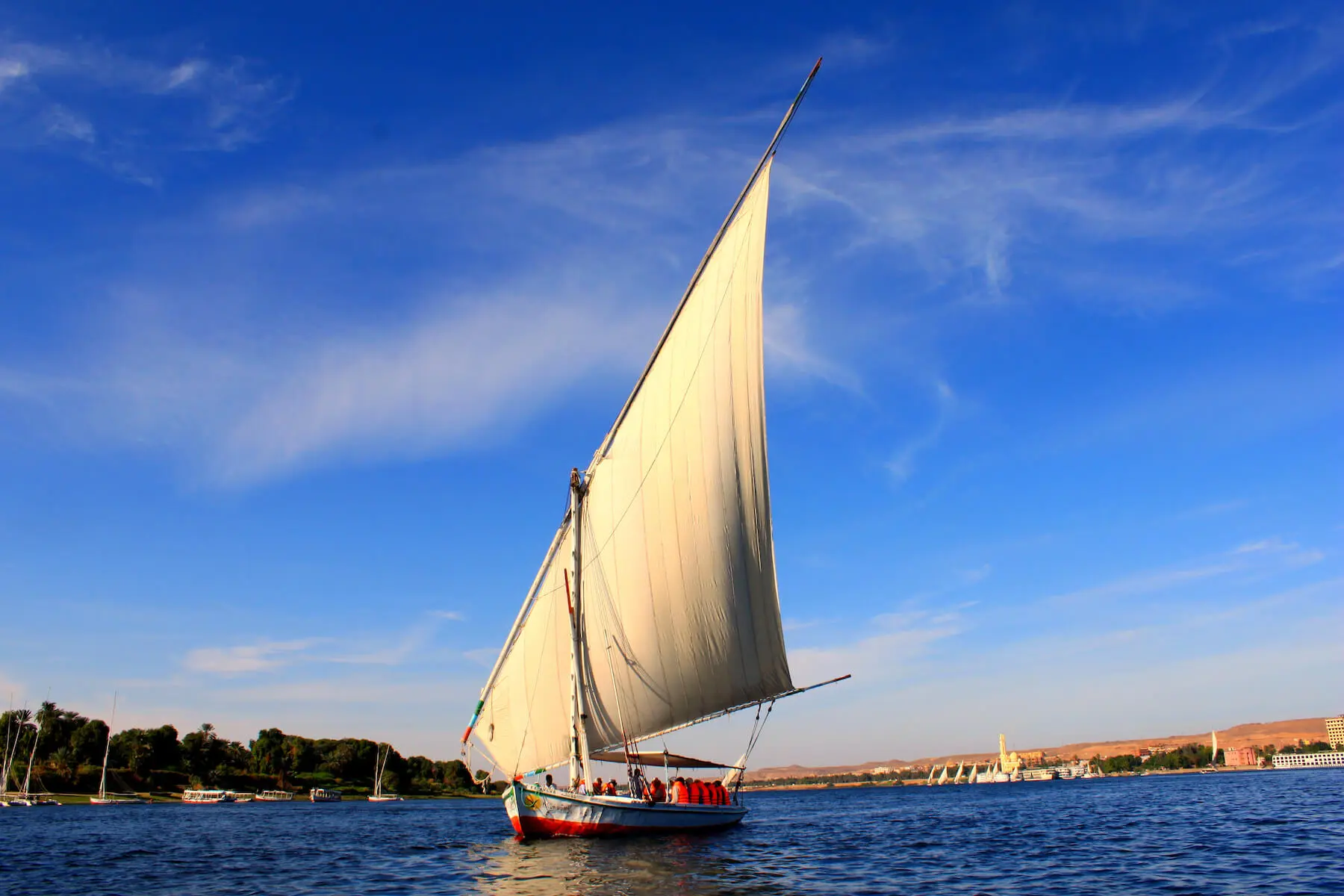 Felluca ride around Kitchner Island